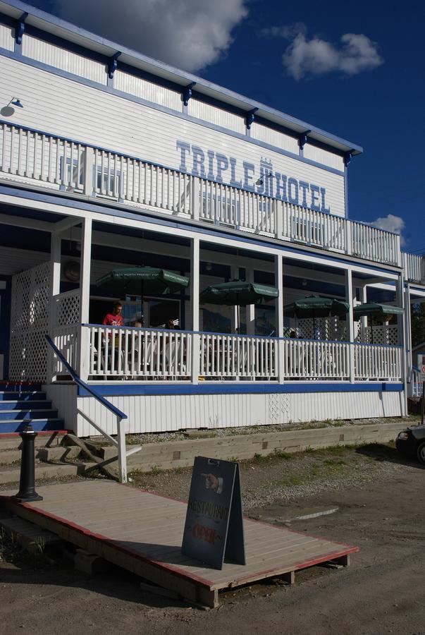 Triple J Hotel Dawson City Exterior photo
